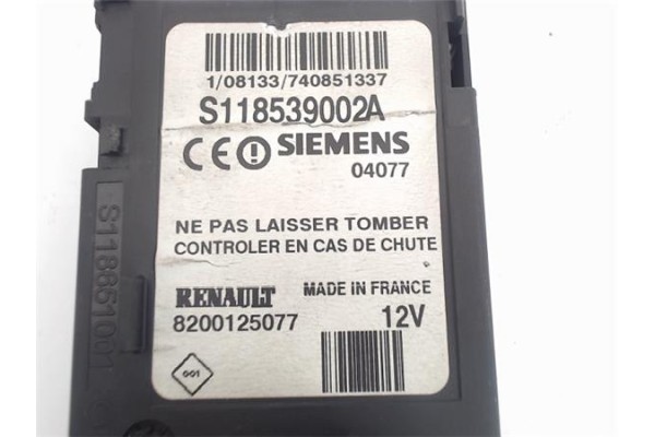 Recambio de clausor para renault scenic ii (jm) 1.9 dci (jm12, jm0g) referencia OEM IAM 8200125077 S118539002A 