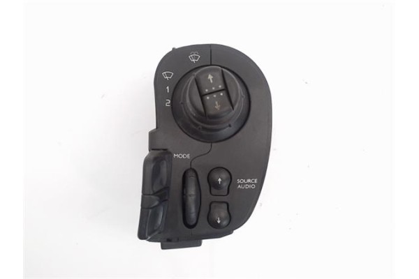 Recambio de mando limpiaparabrisas para renault modus i referencia OEM IAM 88103003324 3215040054 
