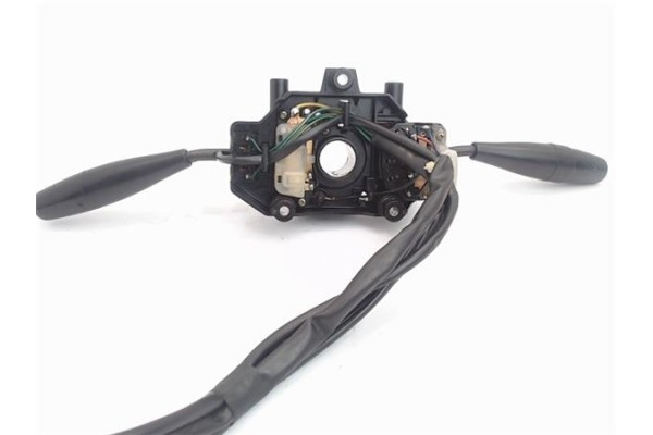 Recambio de mando intermitencia para hyundai accent (x3) 1.5 i 12v referencia OEM IAM 9340022052  