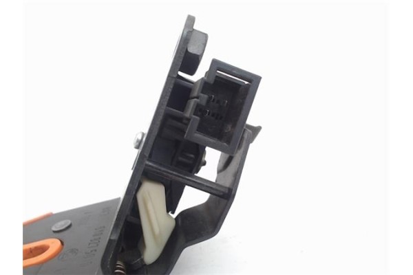 Recambio de cerradura porton para skoda fabia (6y2/6y3) 1.4 referencia OEM IAM 6Y0827501D  
