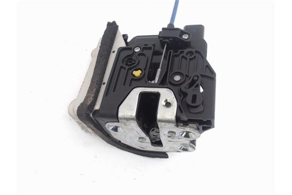 Recambio de cierre electromagnetico trasero izquierdo para kia rio (ub) 1.2 basic referencia OEM IAM 814111W010  