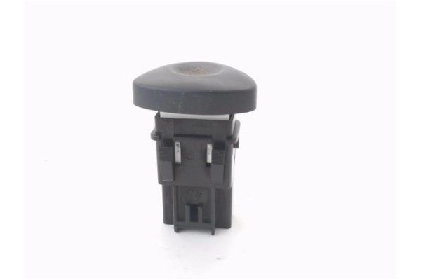 Recambio de interruptor luces emergencia para renault clio ii fase ii (b/cb0) 1.2 base authentique referencia OEM IAM 252904482R