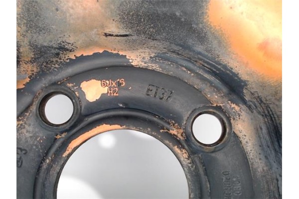 Recambio de llanta para dacia sandero ii referencia OEM IAM 408001040R  