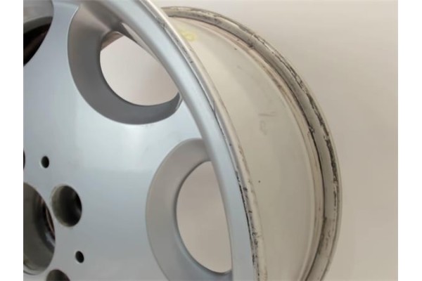 Recambio de llanta para mercedes-benz clase e (bm 210) berlina 2.0 200 (210.035) referencia OEM IAM A2104010302 M111942 