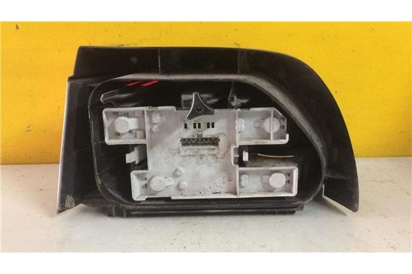 Recambio de piloto trasero derecho para renault clio i fase i / ii (b/c57) 1.2 alize referencia OEM IAM   