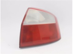 Recambio de piloto trasero derecho para audi a4 berlina (8e) 1.9 tdi (96kw) referencia OEM IAM 153948  