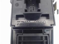 Recambio de mando elevalunas delantero izquierdo para fiat bravo (182) 1.2 16v 80 trofeo referencia OEM IAM 011650  