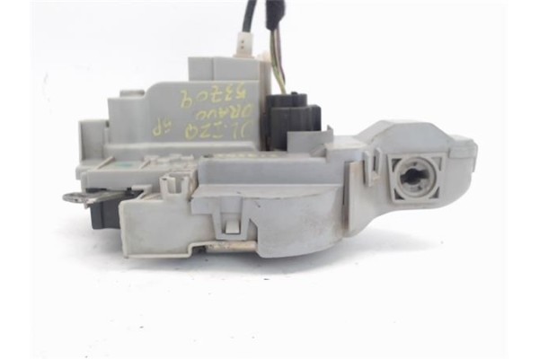 Recambio de cierre electromagnetico delantero izquierdo para fiat bravo (182) 1.2 16v 80 trofeo referencia OEM IAM 51902605  