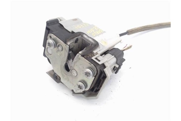 Recambio de cierre electromagnetico delantero derecho para fiat bravo (182) 1.2 16v 80 trofeo referencia OEM IAM 51902599  
