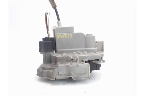 Recambio de cierre electromagnetico delantero derecho para fiat bravo (182) 1.2 16v 80 trofeo referencia OEM IAM 51902599  