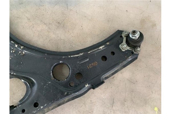 Recambio de brazo suspension delantero izquierdo para volkswagen golf iv berlina (1j1) 1.9 tdi referencia OEM IAM 1J0407151C  