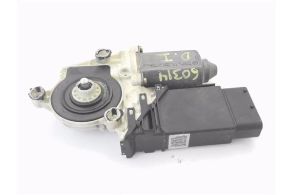 Recambio de motor elevalunas delantero izquierdo para volkswagen golf iv berlina (1j1) 1.9 tdi referencia OEM IAM 1J1959801C  