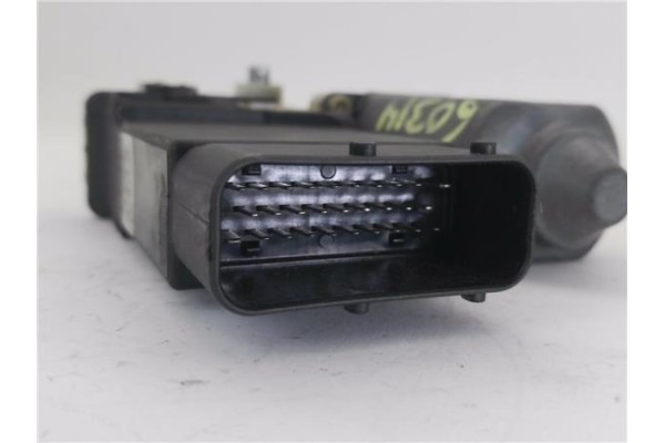 Recambio de motor elevalunas delantero izquierdo para volkswagen golf iv berlina (1j1) 1.9 tdi referencia OEM IAM 1J1959801C  
