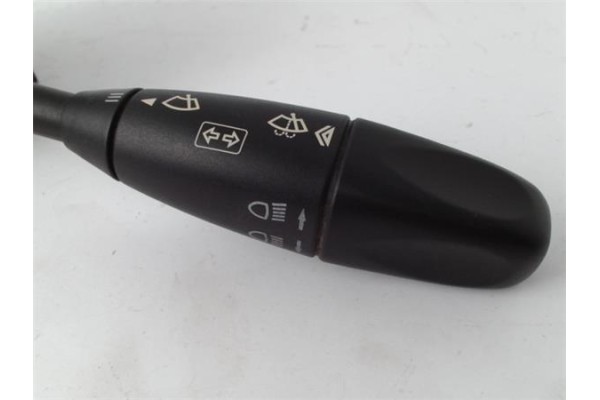 Recambio de mando intermitencia para mercedes-benz clase c (bm 203) berlina 2.2 200 cdi (203.004) referencia OEM IAM 0005452310 