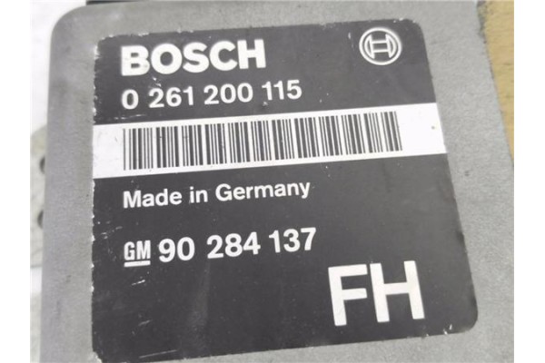 Recambio de centralita para opel kadett e 2.0 i referencia OEM IAM 90284137 0261200115 