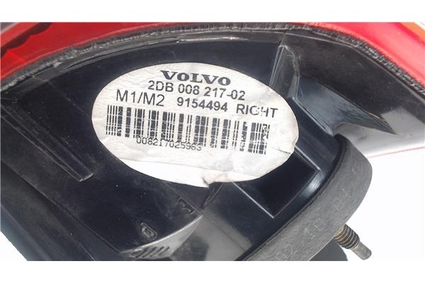 Recambio de piloto superior trasero derecho para volvo v70 familiar referencia OEM IAM   