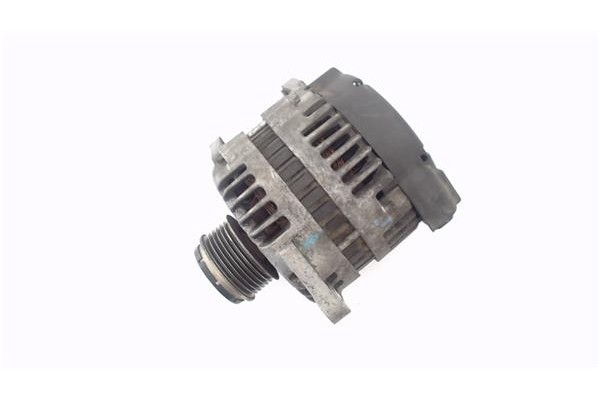 Recambio de alternador para opel astra h caravan 1.7 cosmo referencia OEM IAM 13256930  
