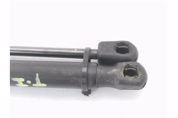 Recambio de amortiguador porton para opel astra h caravan 1.7 cosmo referencia OEM IAM 13122695  