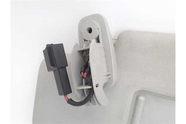 Recambio de parasol izquierdo para volkswagen polo iv (9n1) 1.4 16v referencia OEM IAM 6Q0857551F2F4  