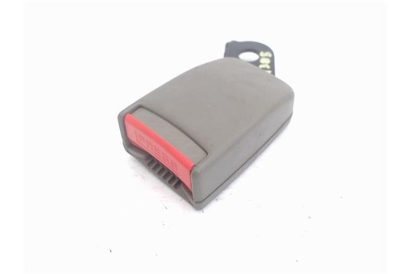 Recambio de anclaje cinturon trasero derecho para citroen xsara picasso 2.0 hdi referencia OEM IAM   
