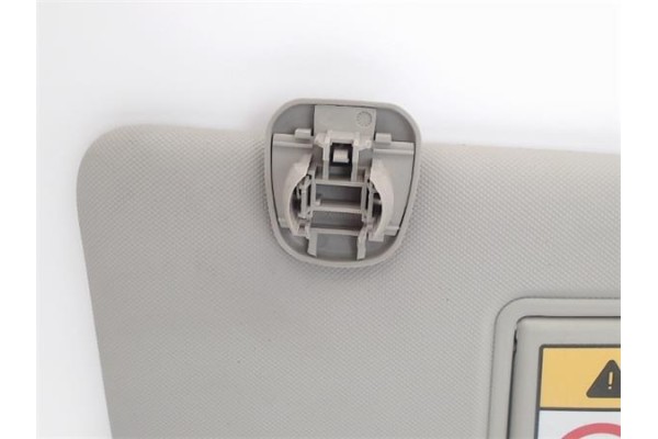 Recambio de parasol derecho para renault captur i 0.9 zen referencia OEM IAM 964003555R 964008139R 