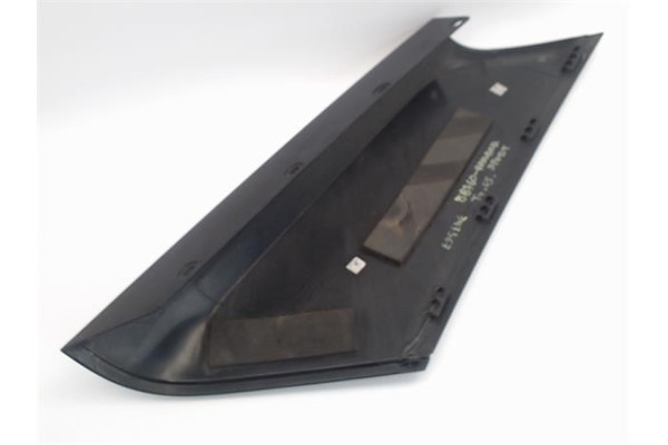 Recambio de moldura aleta trasero izquierda para land rover range rover sport 2.7 v6 td s referencia OEM IAM DDG000175  