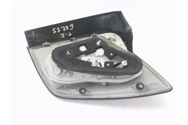 Recambio de piloto trasero izquierdo para opel astra h caravan 1.7 cosmo referencia OEM IAM 93186478  