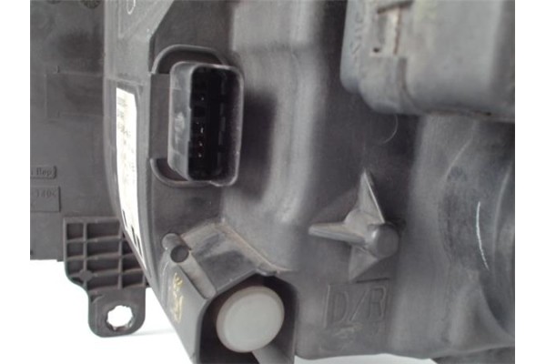 Recambio de faro delantero dcho para renault modus i 1.5 dci (fp0d, jp0d) referencia OEM IAM 8200301831  