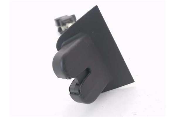 Recambio de cerradura porton para audi a3 (8p1) 2.0 fsi ambiente referencia OEM IAM 8P3827520A  