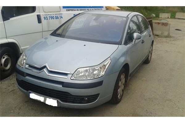 citroen c4 berlina del año 2005