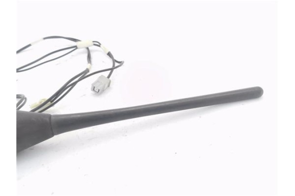 Recambio de antena electrica para toyota yaris (ksp9/scp9/nlp9) 1.4 d-4d referencia OEM IAM 8630902040  