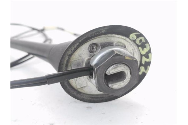 Recambio de antena electrica para toyota yaris (ksp9/scp9/nlp9) 1.4 d-4d referencia OEM IAM 8630902040  