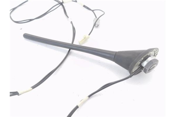 Recambio de antena electrica para toyota yaris (ksp9/scp9/nlp9) 1.4 d-4d referencia OEM IAM 8630902040  