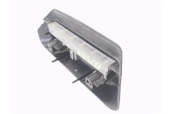 Recambio de luz central de freno para toyota yaris (ksp9/scp9/nlp9) 1.4 d-4d referencia OEM IAM 8167005100  