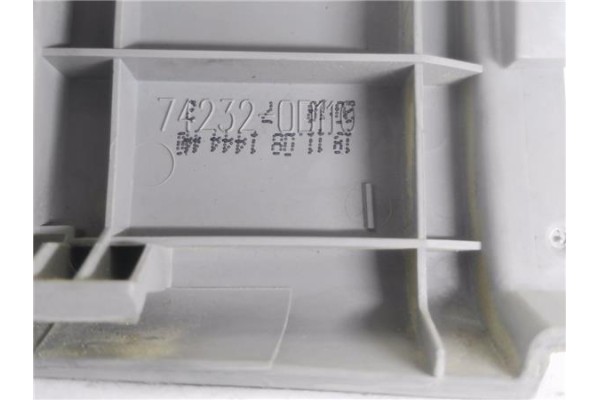 Recambio de mando elevalunas delantero izquierdo para toyota yaris (ksp9/scp9/nlp9) 1.4 d-4d referencia OEM IAM 742320D110  