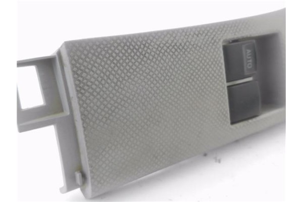 Recambio de mando elevalunas delantero izquierdo para toyota yaris (ksp9/scp9/nlp9) 1.4 d-4d referencia OEM IAM 742320D110  