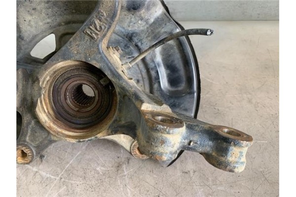 Recambio de mangueta delantero izquierda para toyota yaris (ksp9/scp9/nlp9) 1.4 d-4d referencia OEM IAM 432120D130  