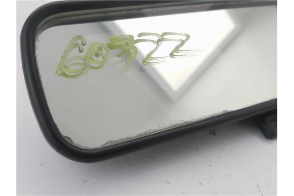 Recambio de retrovisor interior para toyota yaris (ksp9/scp9/nlp9) 1.4 d-4d referencia OEM IAM E11015709  