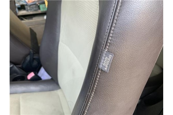Recambio de asiento delantero izquierdo para toyota iq (nuj1/ngj1/kgj1) 1.0 básico referencia OEM IAM 7155274010  
