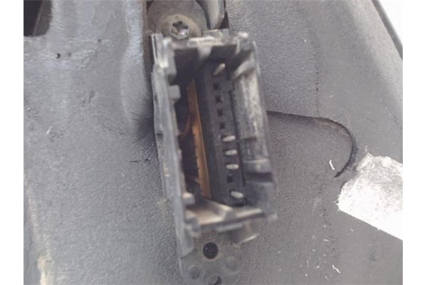 Recambio de retrovisor electrico izquierdo para renault clio ii fase i (b/cb0) referencia OEM IAM   