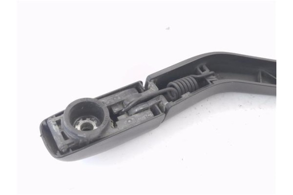 Recambio de brazo limpiaparabrisas trasero para toyota iq (nuj1/ngj1/kgj1) 1.0 básico referencia OEM IAM 8524174010  