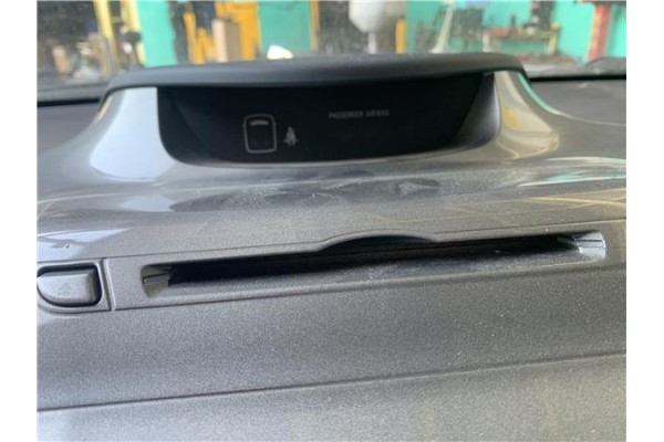 Recambio de display para toyota iq (nuj1/ngj1/kgj1) 1.0 básico referencia OEM IAM 8865074011  