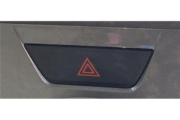 Recambio de interruptor luces emergencia para toyota iq (nuj1/ngj1/kgj1) 1.0 básico referencia OEM IAM 8433274010  