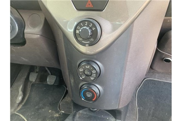 Recambio de mandos calefaccion / a.a. para toyota iq (nuj1/ngj1/kgj1) 1.0 básico referencia OEM IAM 5590174030C0  