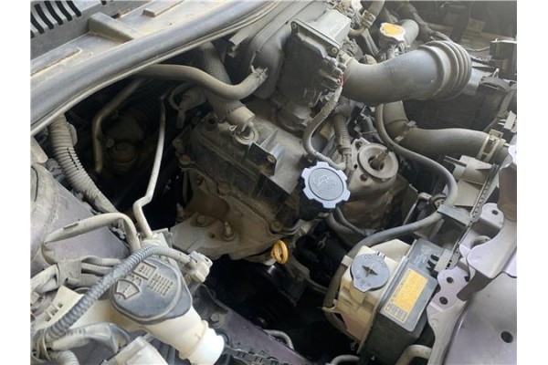 Recambio de motor completo para toyota iq (nuj1/ngj1/kgj1) 1.0 básico referencia OEM IAM 1KR-FE  