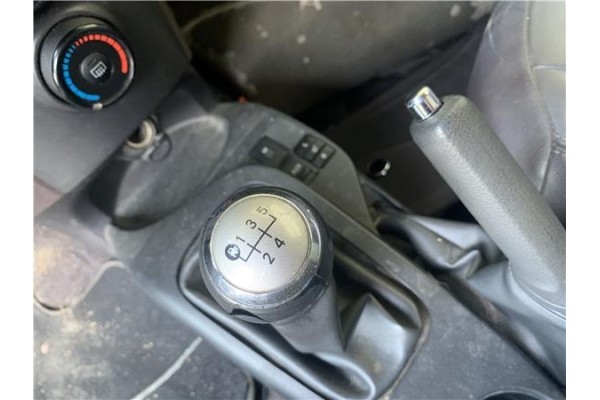 Recambio de palanca de cambio para toyota iq (nuj1/ngj1/kgj1) 1.0 básico referencia OEM IAM 3353074010  