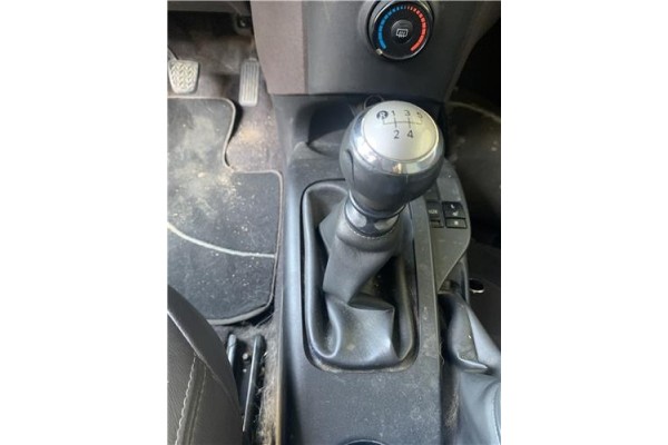 Recambio de palanca de cambio para toyota iq (nuj1/ngj1/kgj1) 1.0 básico referencia OEM IAM 3353074010  