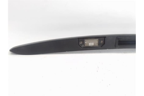 Recambio de moldura porton trasero para ford focus ii (da_) 1.6 ti referencia OEM IAM   