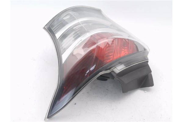 Recambio de piloto trasero derecho para toyota iq (nuj1/ngj1/kgj1) 1.0 básico referencia OEM IAM 8155174010  