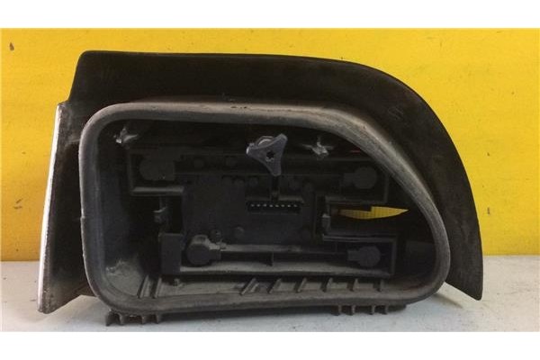 Recambio de piloto trasero derecho para renault clio i fase i / ii (b/c57) 1.2 oasis referencia OEM IAM E95177  
